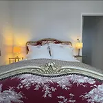 Дом отдыха Charming In The Heart Of Виттель